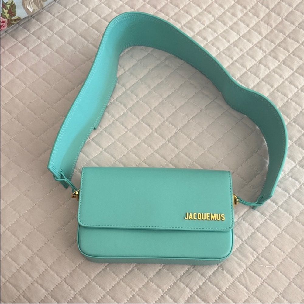 Jacquemus La Carinu Shoulder Bag